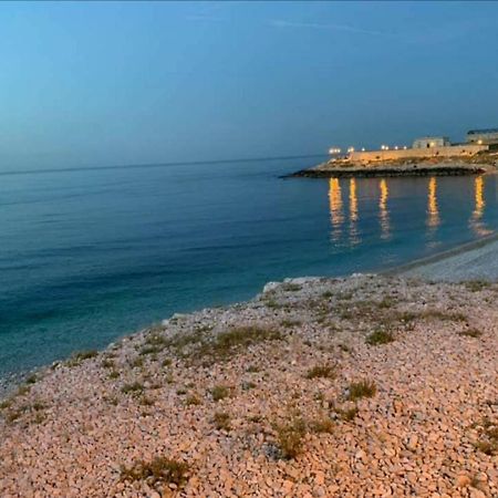 Villa Swamy Bisceglie Bagian luar foto